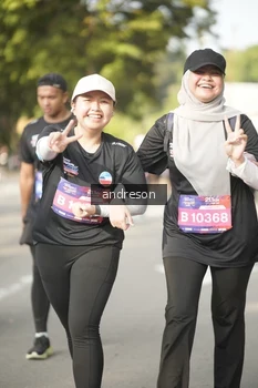 Runner Photo 4184068