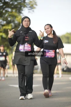 Runner Photo 4184087