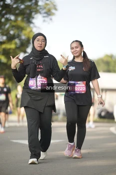 Runner Photo 4184088