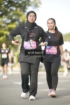 Runner Photo 4184091