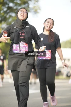 Runner Photo 4184099