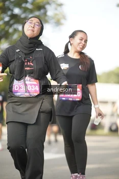 Runner Photo 4184100