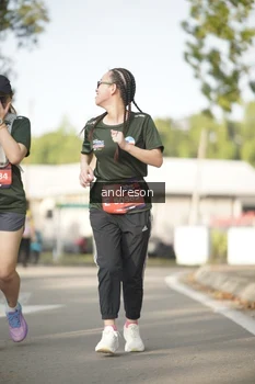 Runner Photo 4184107