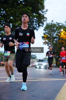 Runner Photo 4190058