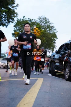 Runner Photo 4190218