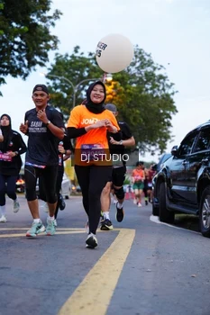 Runner Photo 4190279