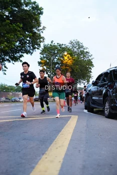Runner Photo 4190345