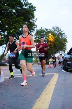 Runner Photo 4190384