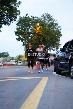Runner Photo 4190439