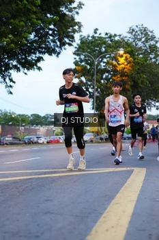 Runner Photo 4190497