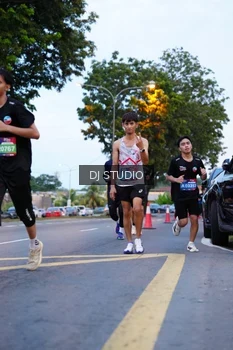 Runner Photo 4190528