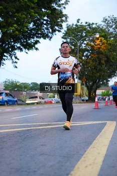 Runner Photo 4190595