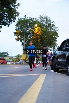 Runner Photo 4190632