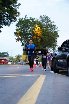 Runner Photo 4190633