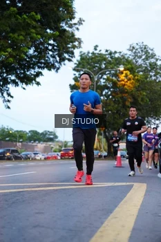 Runner Photo 4190664