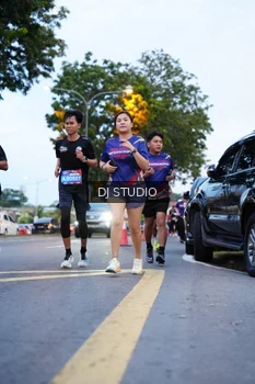 Runner Photo 4190790