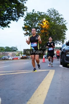 Runner Photo 4191033