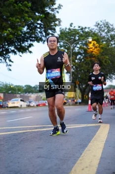 Runner Photo 4191067