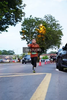 Runner Photo 4191490