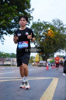 Runner Photo 4191525