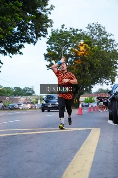 Runner Photo 4191530