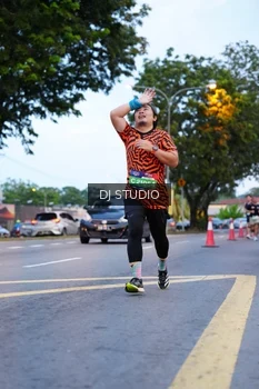 Runner Photo 4191547