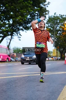 Runner Photo 4191552