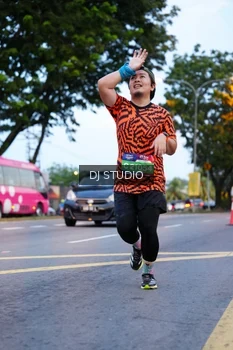 Runner Photo 4191556