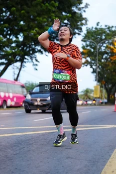 Runner Photo 4191558