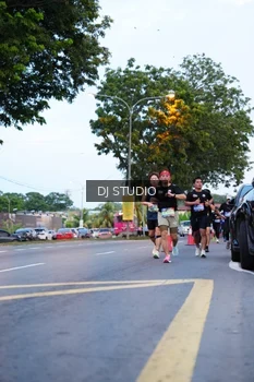 Runner Photo 4191570