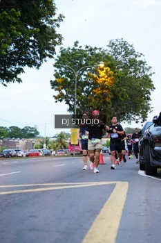 Runner Photo 4191585