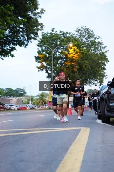 Runner Photo 4191597