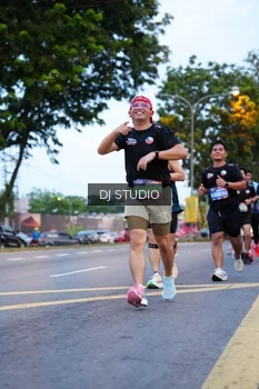Runner Photo 4191704