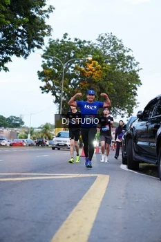 Runner Photo 4191847