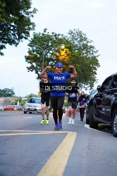 Runner Photo 4191880