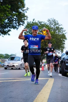 Runner Photo 4191907