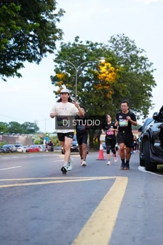 Runner Photo 4192095