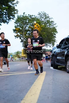 Runner Photo 4192155