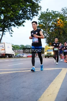 Runner Photo 4192219
