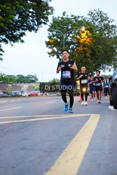 Runner Photo 4192261