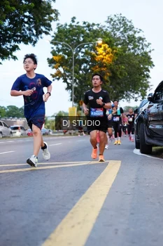 Runner Photo 4192294