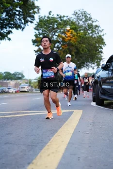 Runner Photo 4192326