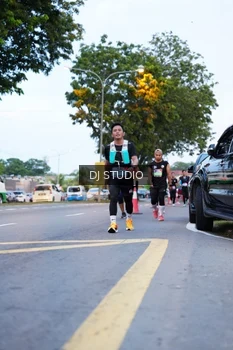 Runner Photo 4192412