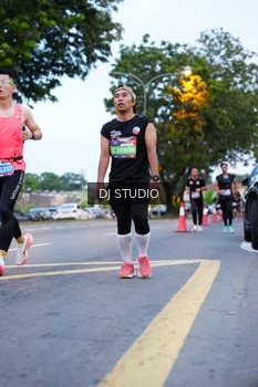 Runner Photo 4192527