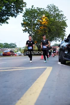 Runner Photo 4192603