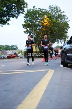 Runner Photo 4192606