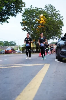 Runner Photo 4192611