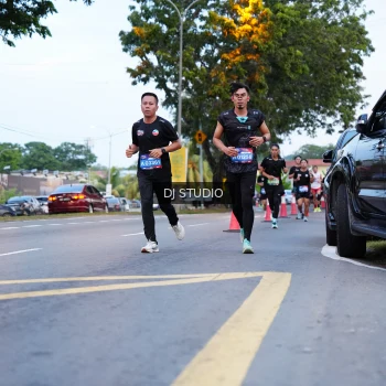 Runner Photo 4192689