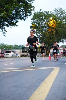 Runner Photo 4192719