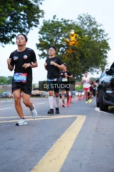 Runner Photo 4192839